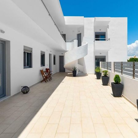 Apartamento Ble Azzure Gennadi Exterior foto