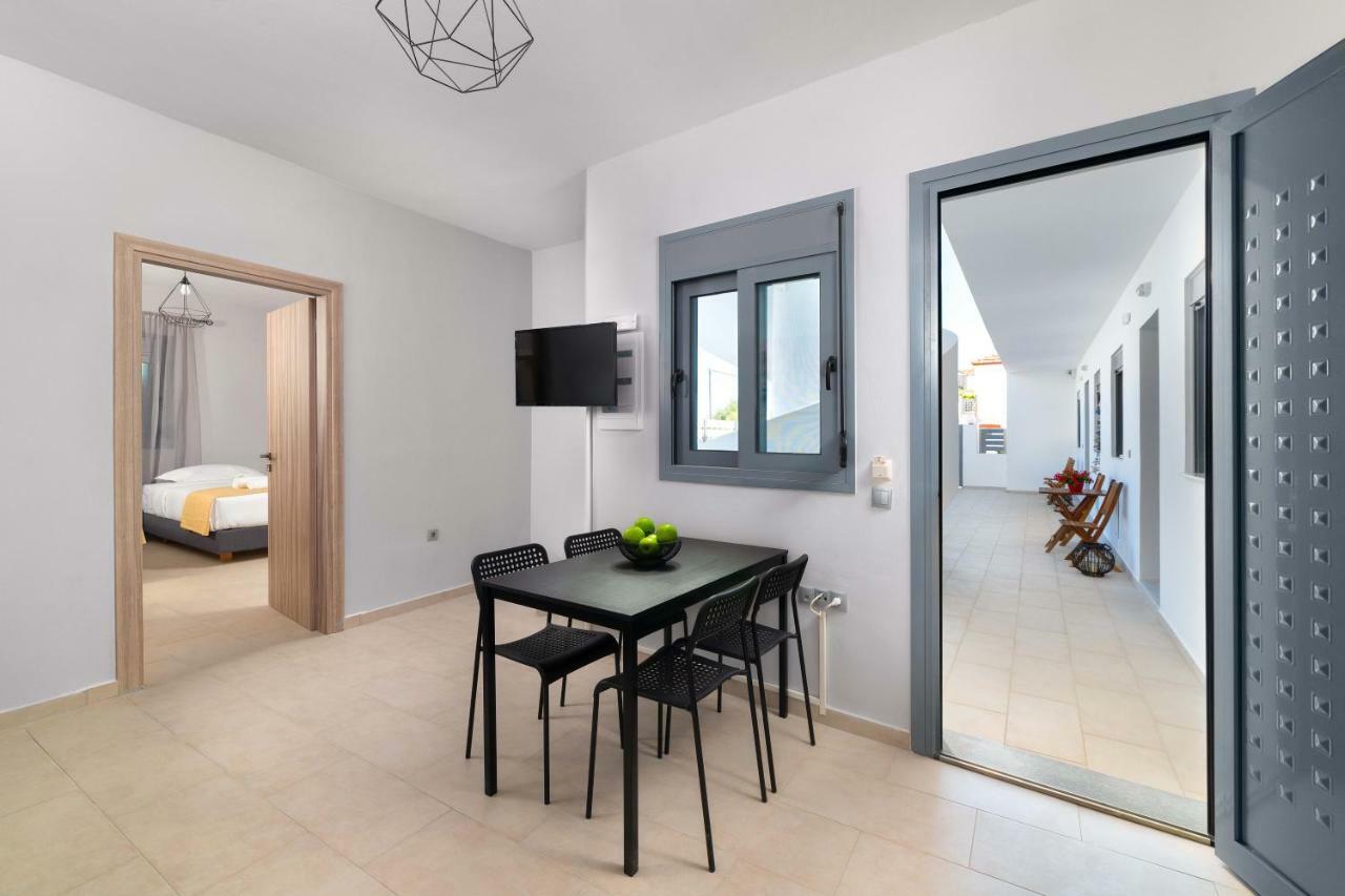 Apartamento Ble Azzure Gennadi Exterior foto
